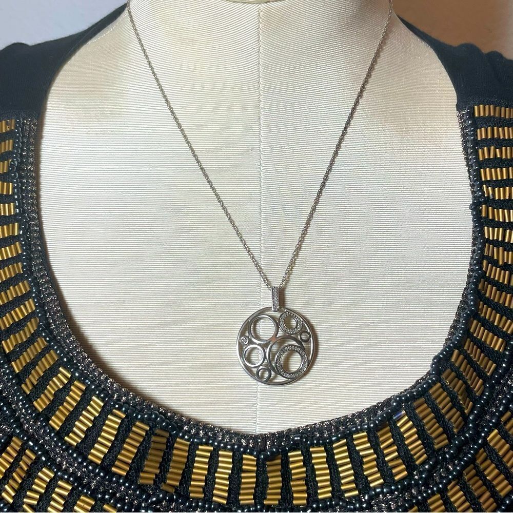 LARGE BEAUTIFUL ESTATE STERLING SILVER & DIAMOND CIRCLE PENDANT NECKLACE 18-20"